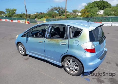 2010 Honda Fit Sport из США, поврежденный, VIN JHMGE8H40AC023184